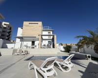 Resale - Detached Villa - Orihuela Costa - Villamartin