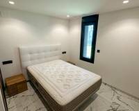 Resale - Detached Villa - Orihuela Costa - Villamartin