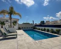 Resale - Detached Villa - Orihuela Costa - Villamartin
