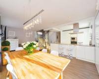 Resale - Detached Villa - Torrevieja - Torrevieja - Centre