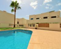 Resale - Detached Villa - Villamartin - PAU 8