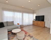 Resale - Detached Villa - Villamartin