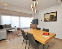 Resale - Detached Villa - Villamartin