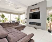 Resale - Detached Villa - Villamartin