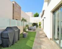 Resale - Detached Villa - Villamartin