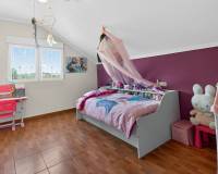 Resale - Finca - Albatera