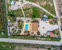 Resale - Finca - Albatera