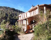Resale - Finca - Alcoy