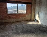 Resale - Finca - Millena