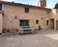 Resale - Finca - Torremanzanas