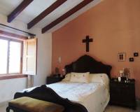 Resale - Finca - Torremanzanas