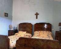 Resale - Finca - Torremanzanas