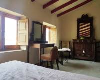 Resale - Finca - Torremanzanas