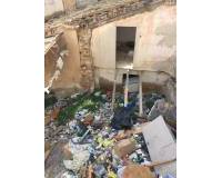 Resale - Land and Plots - Onil - Inland