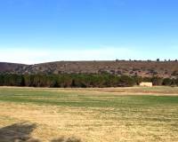 Resale - Plots and Land - Agres