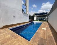 Resale - Quad Villa - Daya Nueva