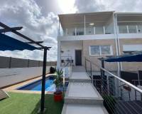 Resale - Quad Villa - Daya Nueva