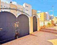 Resale - Quad Villa - Orihuela Costa - Villamartin