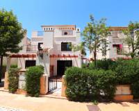 Resale - Semi detached villa - Algorfa - La Finca Golf Resort