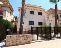 Resale - Semi detached villa - Algorfa - La Finca Golf Resort