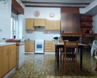 Resale - Town House - Almudaina