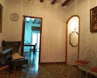 Resale - Town House - Almudaina