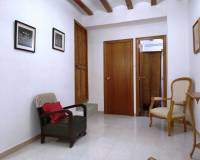 Resale - Town House - Almudaina
