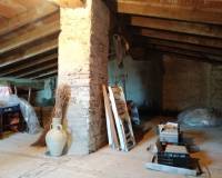 Resale - Town House - Almudaina