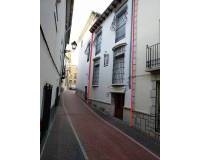 Resale - Town House - Almudaina