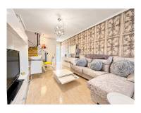 Resale - Town House - Ciudad Quesada