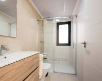 Resale - Town House - Cox