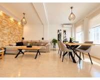 Resale - Town House - Daya Nueva - Daya Nueva - Town