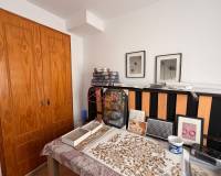 Resale - Town House - El Raso