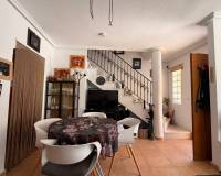 Resale - Town House - El Raso