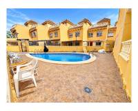Resale - Town House - Guardamar Del Segura - Urbanizaciones