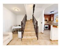 Resale - Town House - Guardamar Del Segura - Urbanizaciones