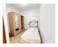 Resale - Town House - Guardamar Del Segura - Urbanizaciones