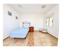 Resale - Town House - Guardamar Del Segura - Urbanizaciones