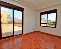 Resale - Town House - Los Desamparados