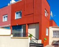 Resale - Town House - Orihuela Costa - Villamartin