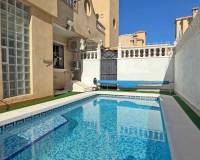 Resale - Town House - Orihuela Costa - Villamartin