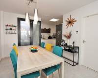 Resale - Town House - Villamartin