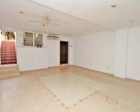 Resale - Town House - Villamartin