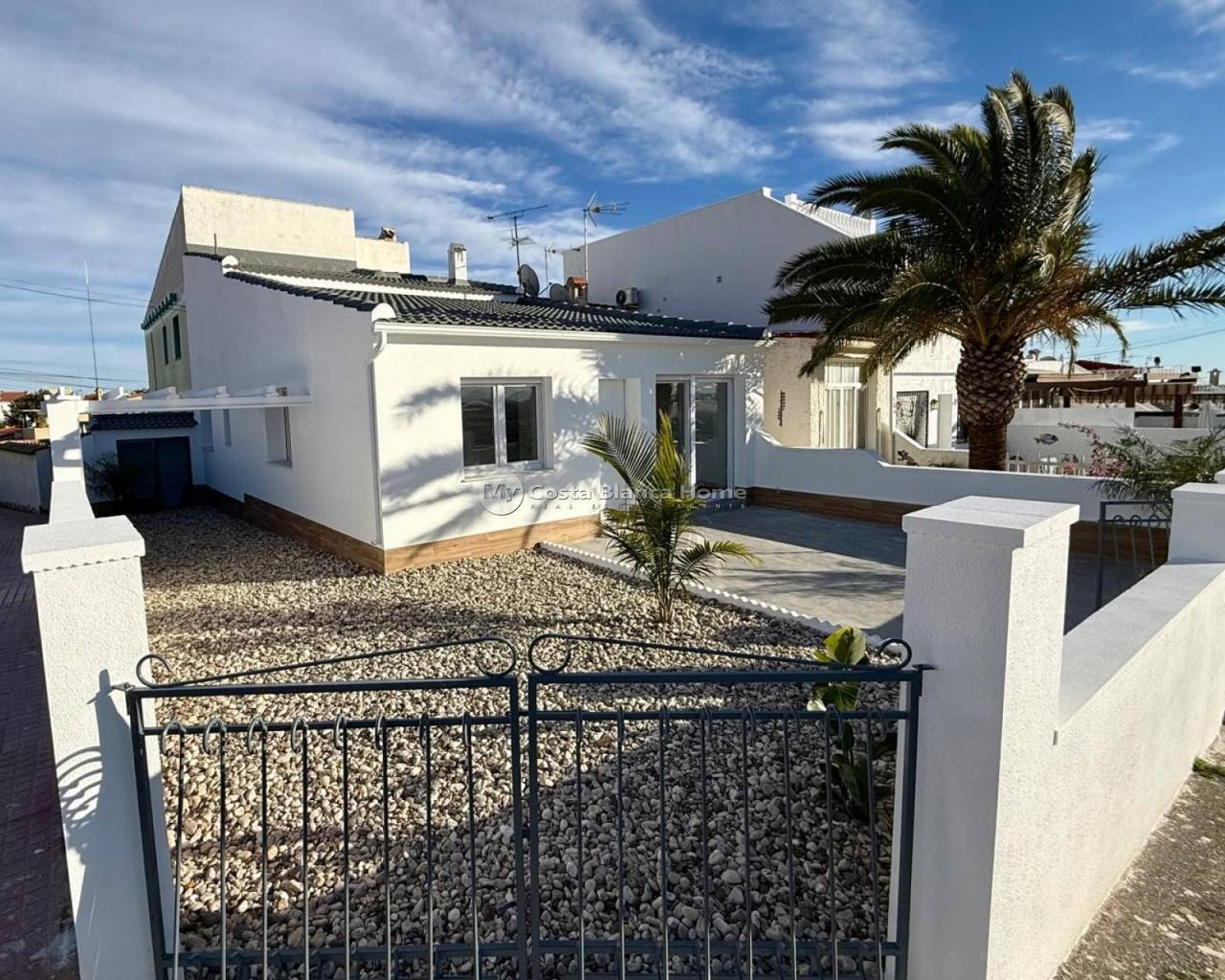 Semi-Detached - Resale - Ciudad Quesada - CS4-79752