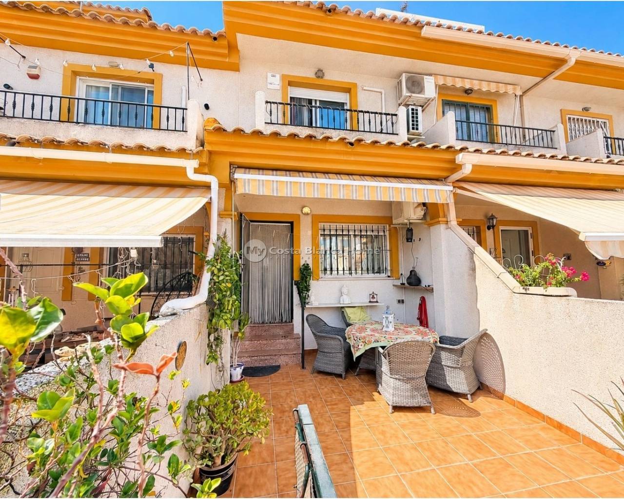 Town House - Resale - Daya Nueva - Daya Nueva - Town
