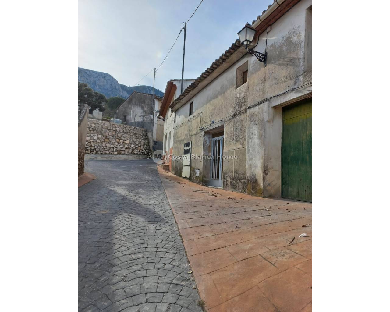 Town House - Resale - Planes - Planes